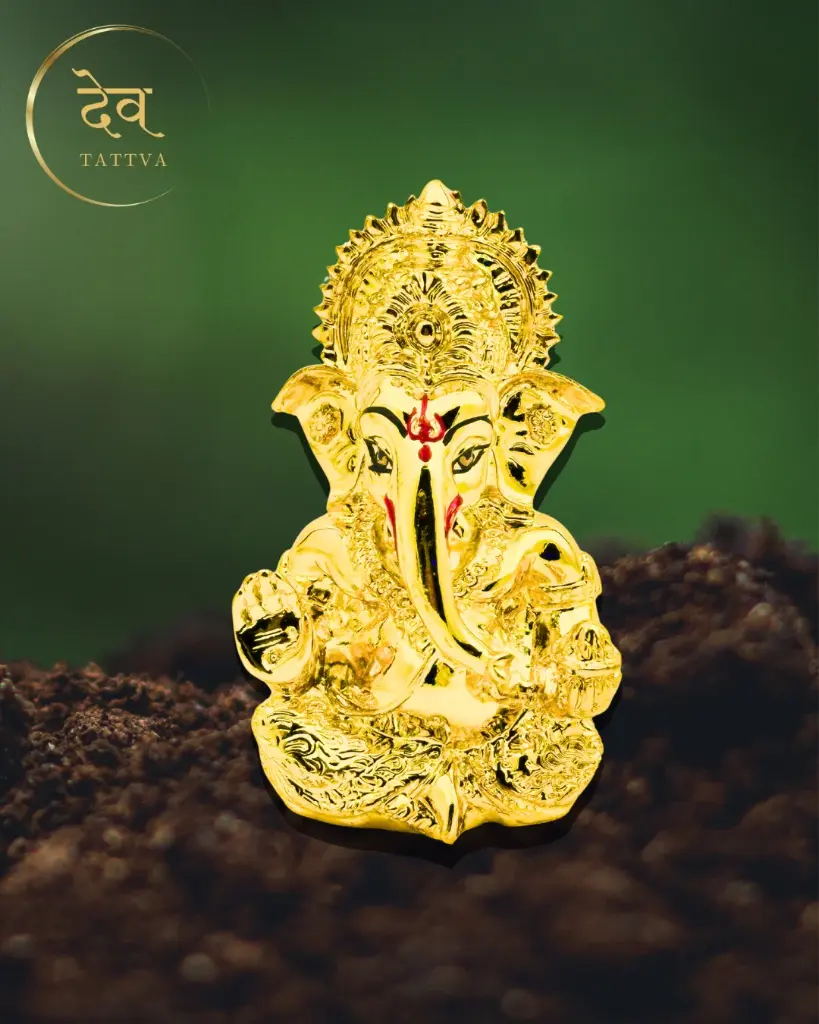 24-carat-golden-titwala-ganpati-for-car-home-office-gift-25.webp