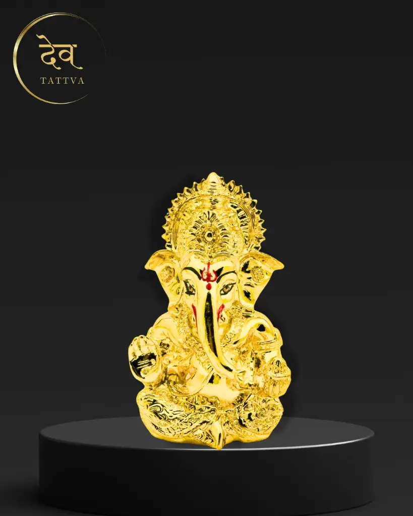 24-carat-golden-titwala-ganpati-for-car-home-office-gift-17.webp