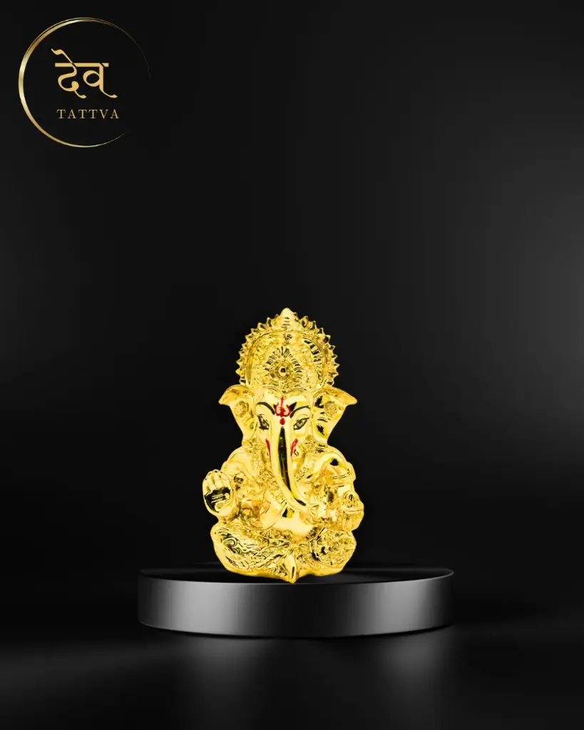 24-carat-golden-titwala-ganpati-for-car-home-office-gift4.webp