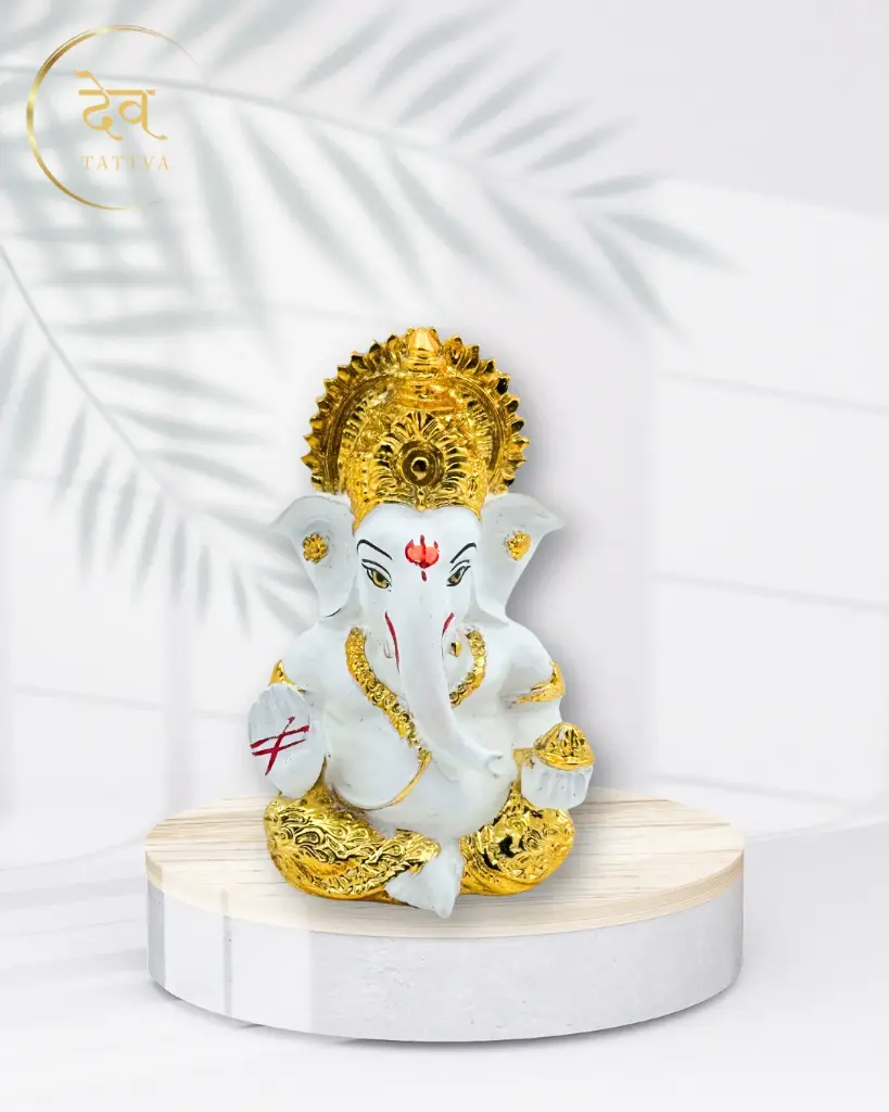 24-Carat-Pure-Gold-Plated-white-titwala-ganpati 44.webp