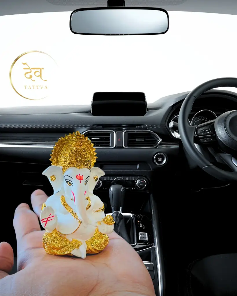 24-Carat-Pure-Gold-Plated-white-titwala-ganpati 61.webp