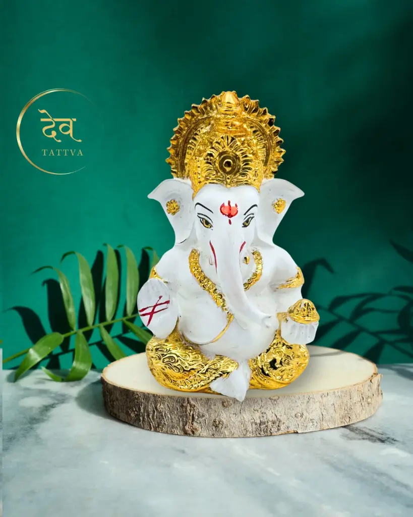 24-Carat-Pure-Gold-Plated-white-titwala-ganpati 51.webp