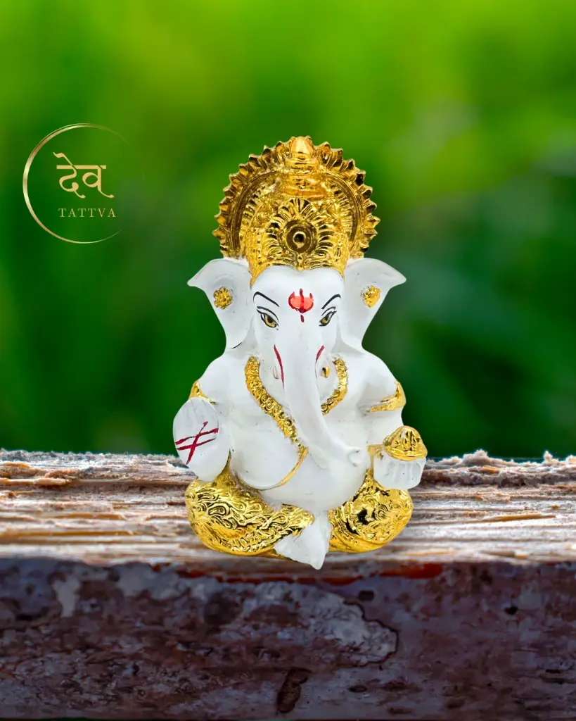 24-Carat-Pure-Gold-Plated-white-titwala-ganpati 41.webp