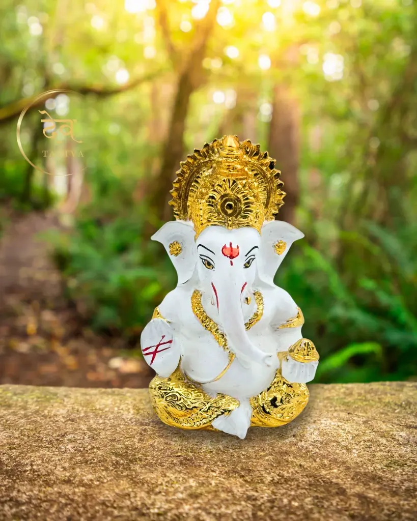 24-Carat-Pure-Gold-Plated-white-titwala-ganpati-26.webp