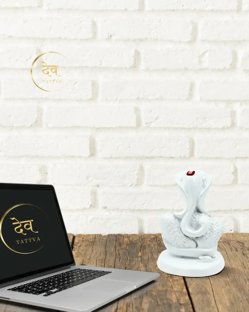 white-rose-shaped-ganpati68.webp