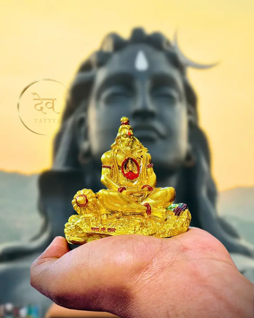 Golden-Meditating-Hanuman-with-Ram-Lalla72.webp