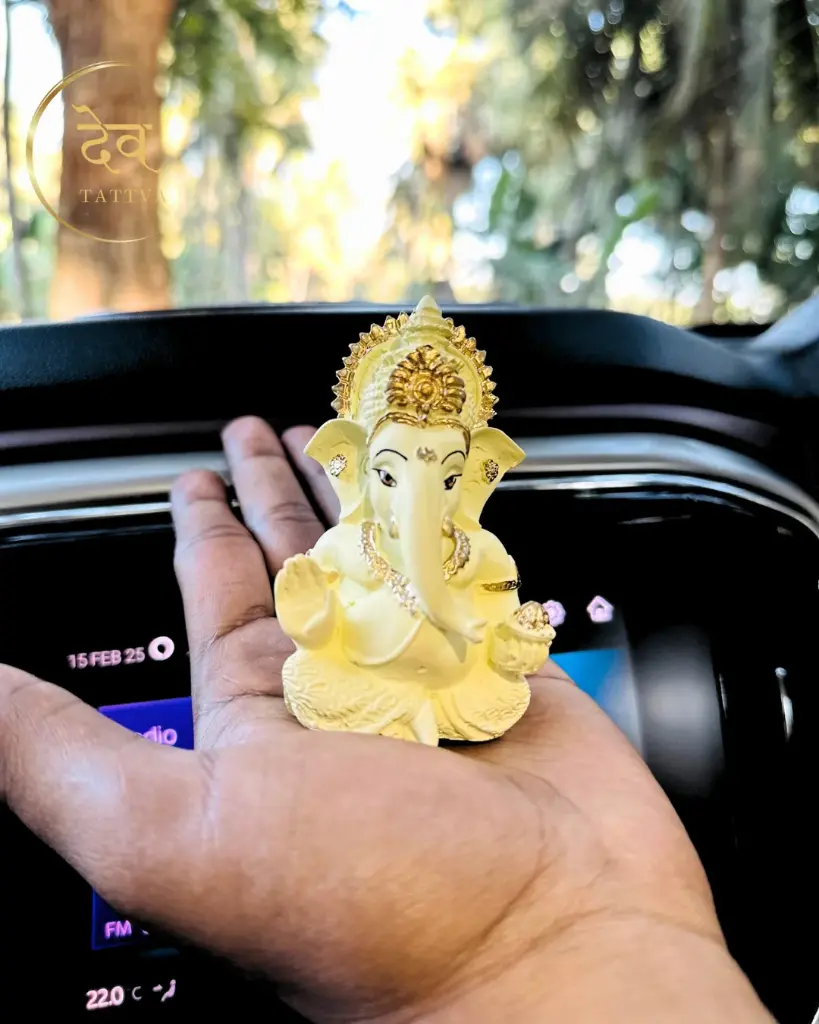 Ivory-titwala-ganpati2.webp